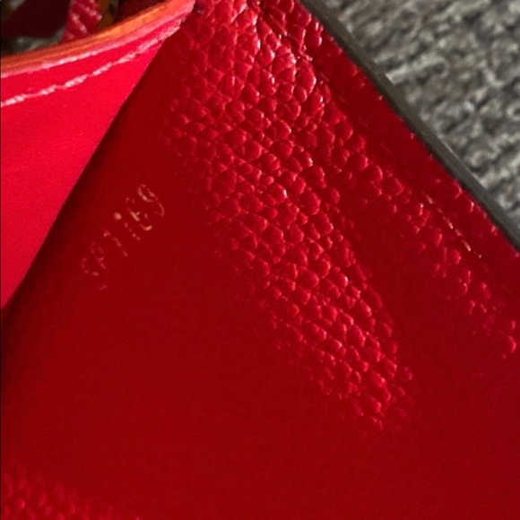 Red leather Louis Vuitton Victorian wallet - Picture 9 of 13